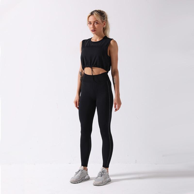 Crop Top "Gue" - mit Kordelzug - GYMAHOLICS